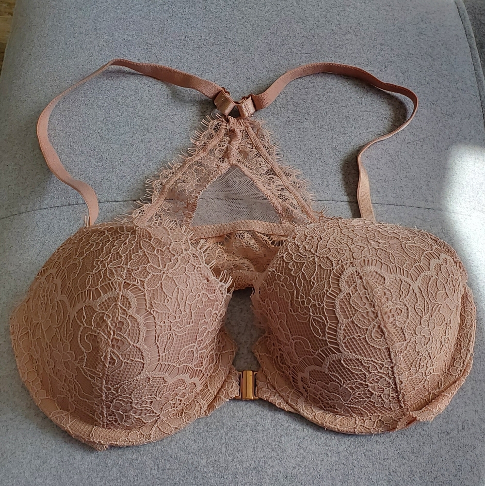 Lace Halter Bralette in Soft Beige